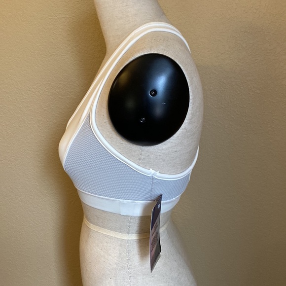 White Performance Sport Bra - Picture 2 of 10